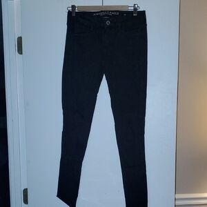 American Eagle Black Skinny Jegging size 4